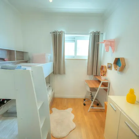 Seaview Terrace, 2bedrooms, Communal Pool Cogo1-1