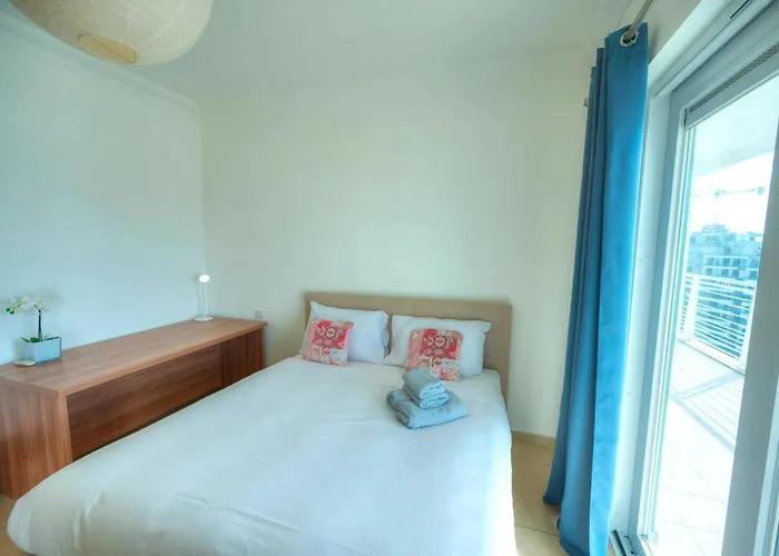 Seaview Terrace, 2bedrooms, Communal Pool Cogo1-1 *