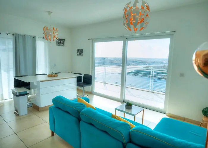 Seaview Terrace, 2bedrooms, Communal Pool Cogo1-1 Sliema