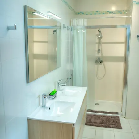 Seaview Terrace, 2bedrooms, Communal Pool Cogo1-1 * סליאמה