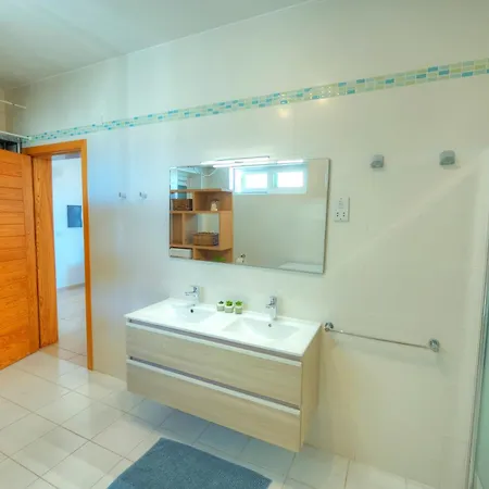 Seaview Terrace, 2bedrooms, Communal Pool Cogo1-1 דירה סליאמה